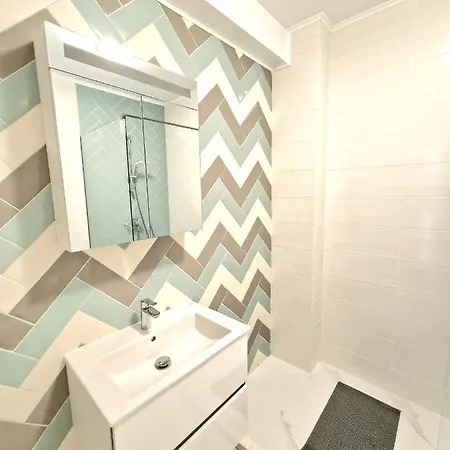 Promenada 701- La Doi Pasi De Plaja-190m Apartament