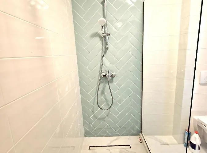 Promenada 701- La Doi Pasi De Plaja-190m Apartment *